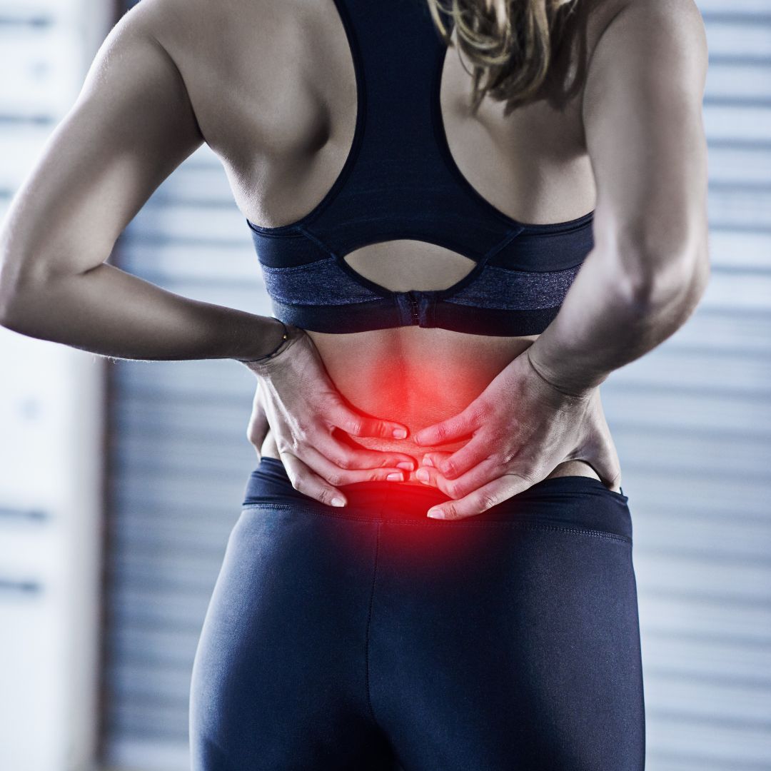 why-does-my-lower-back-hurt-when-i-walk-explained-remedies